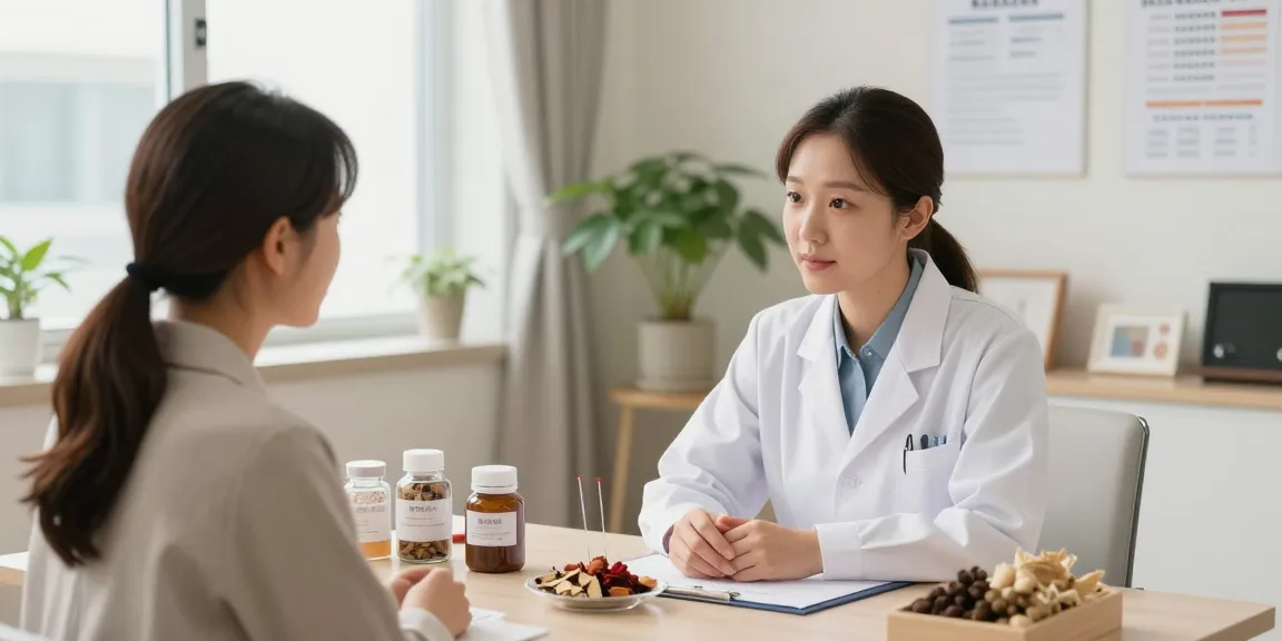 Consultation at 영통한의원, showcasing Korean medicine in a welcoming clinic.