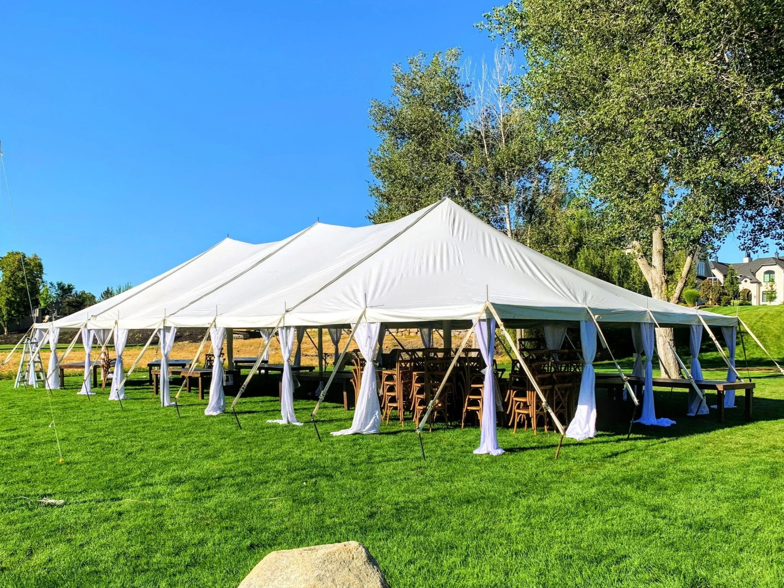 Event Rentals with Fast Delivery and Exceptional Service