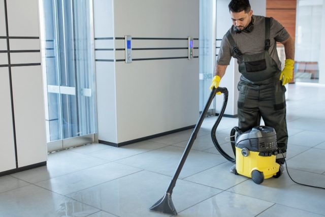 Top-Rated Cleaning Services Near Me for a Spotless Home